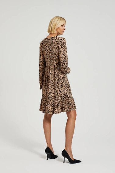 Sukienka w zwierzęcy wzór brązowa