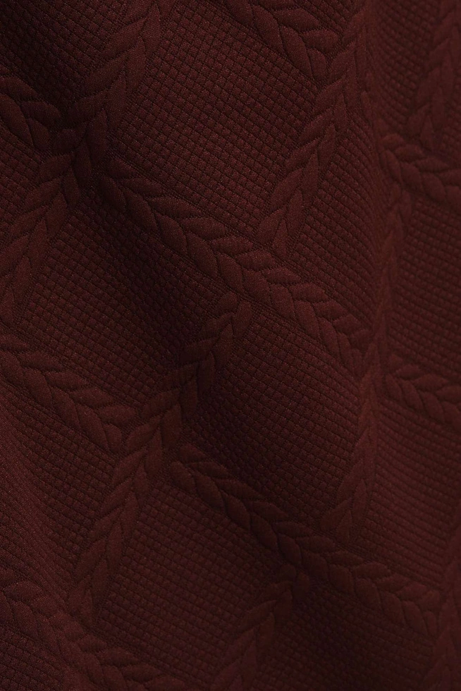 Dopasowana spódniczka o długości przed kolano kasztanowa