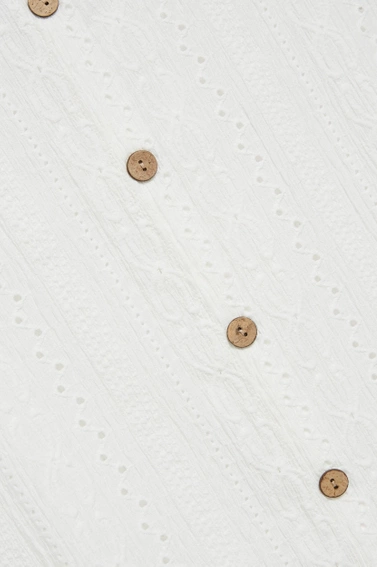 Ażurowy top z guzikami biały