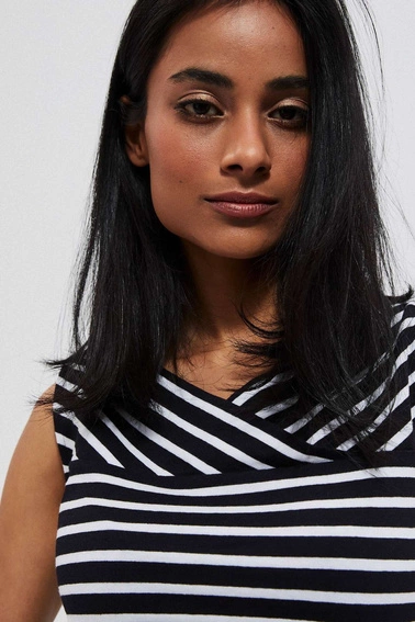 Dopasowany top w paski czarno-biały