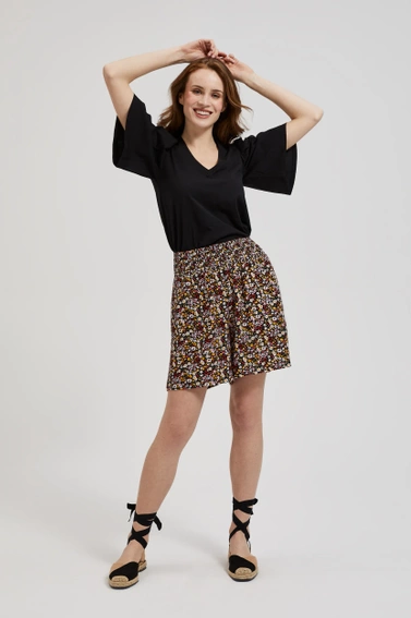 Bluzka z dekoltem w serek i z szerokimi bufiastymi rękawami  czarna 