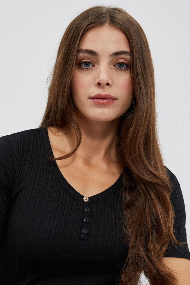 Bluzka z okrągłym dekoltem i guzikami