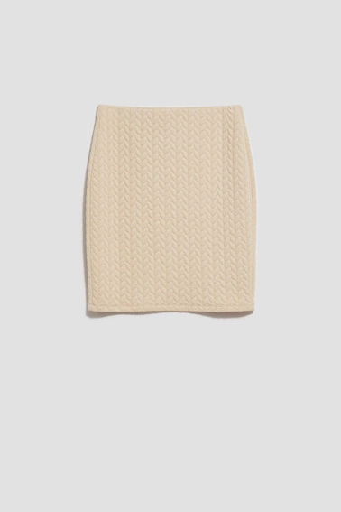 Ołówkowa spódnica piaskowa