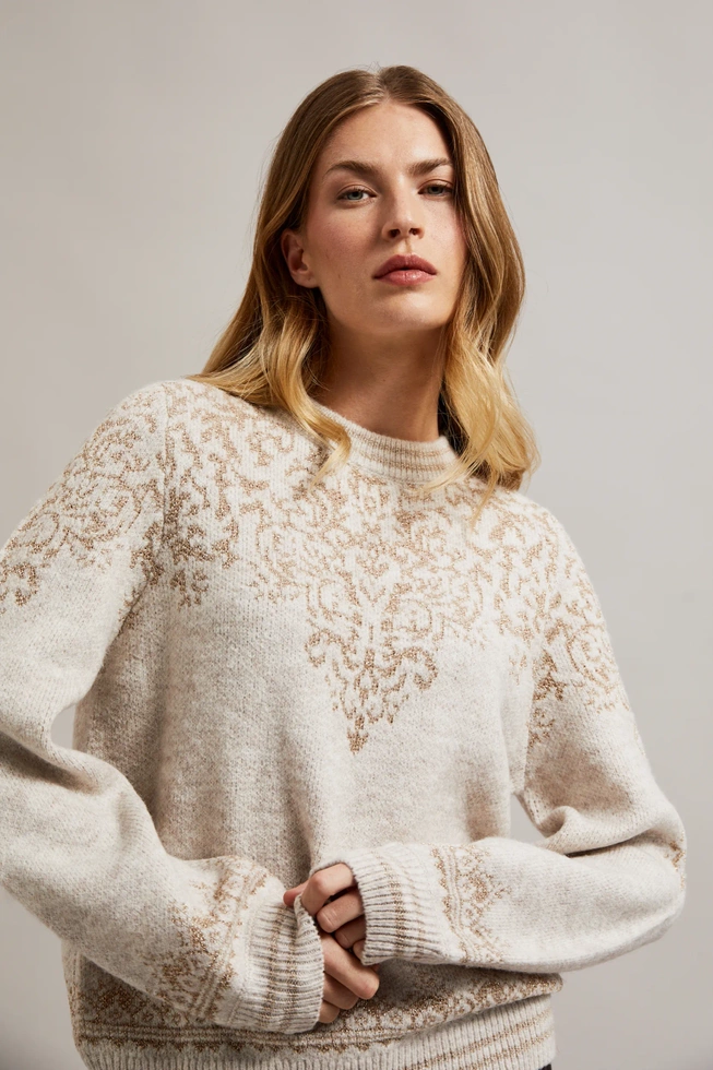 Sweter ozdobiony błyszczącą nitką beżowy