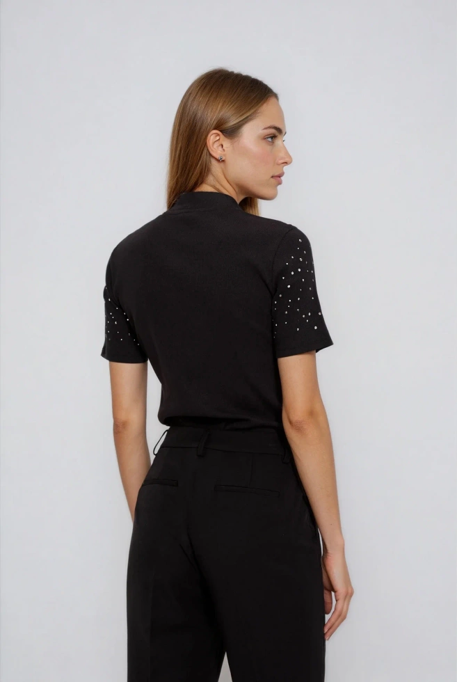 Sweter z krótkimi rękawami czarny