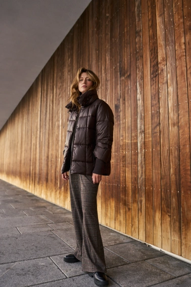 Pikowana kurtka brązowa 