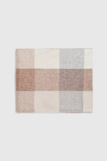 Szal w kratę beżowy