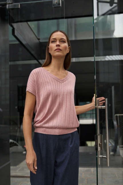 Sweter z krótkimi rękawami różowy