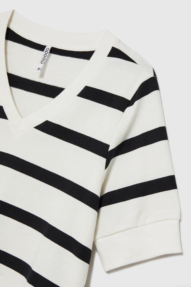 Bluza w paski z krótkimi rękawami czarno-biała