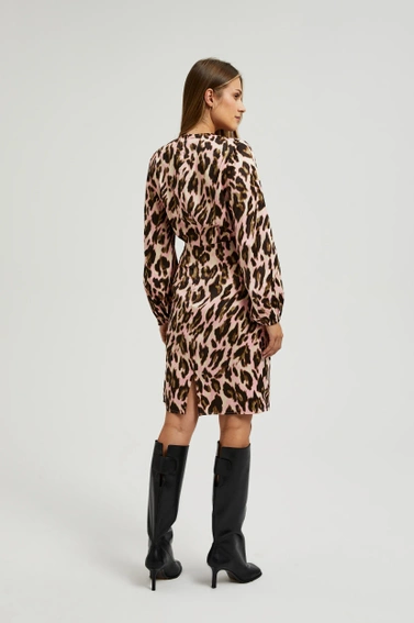 Sukienka w panterkę różowa 