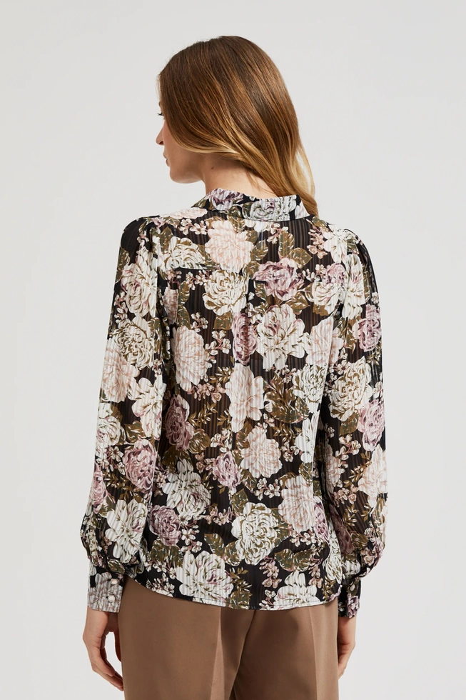 Plisowana koszula z kwiatowym wzorem i bufiastymi rękawami czarna