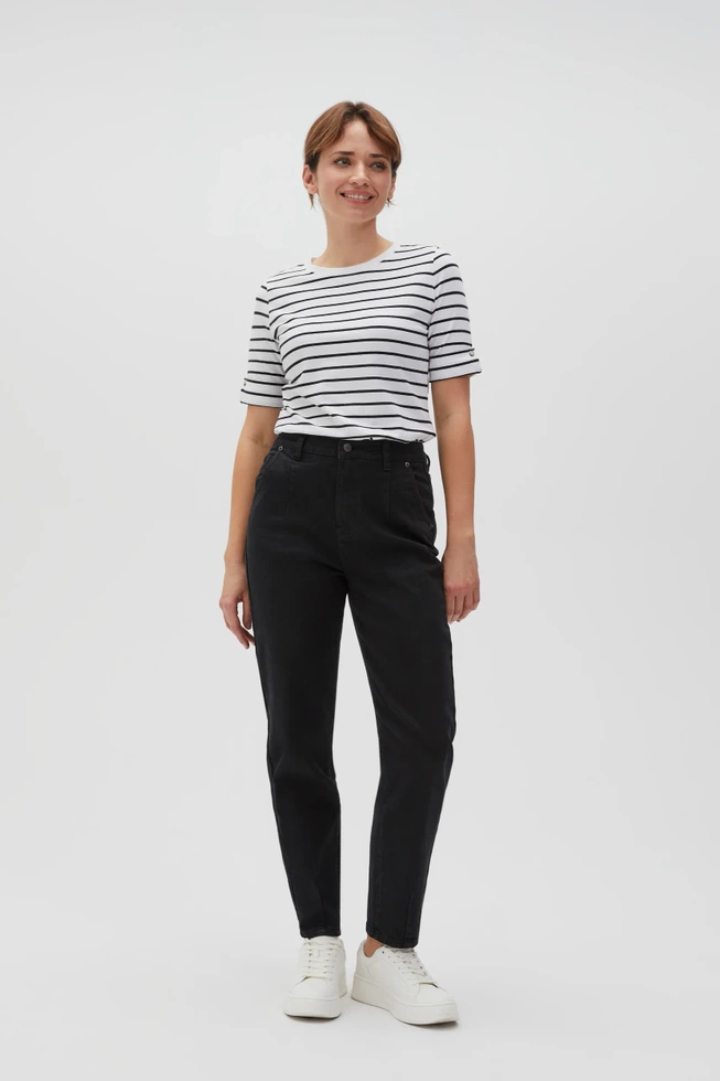 Bluzka w paski z okrągłym dekoltem czarna