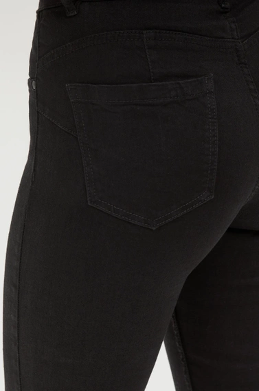 Gładkie jeansy rurki czarne
