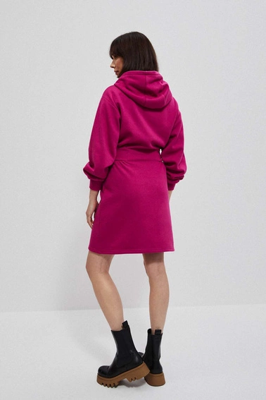 Taliowana sukienka z kapturem