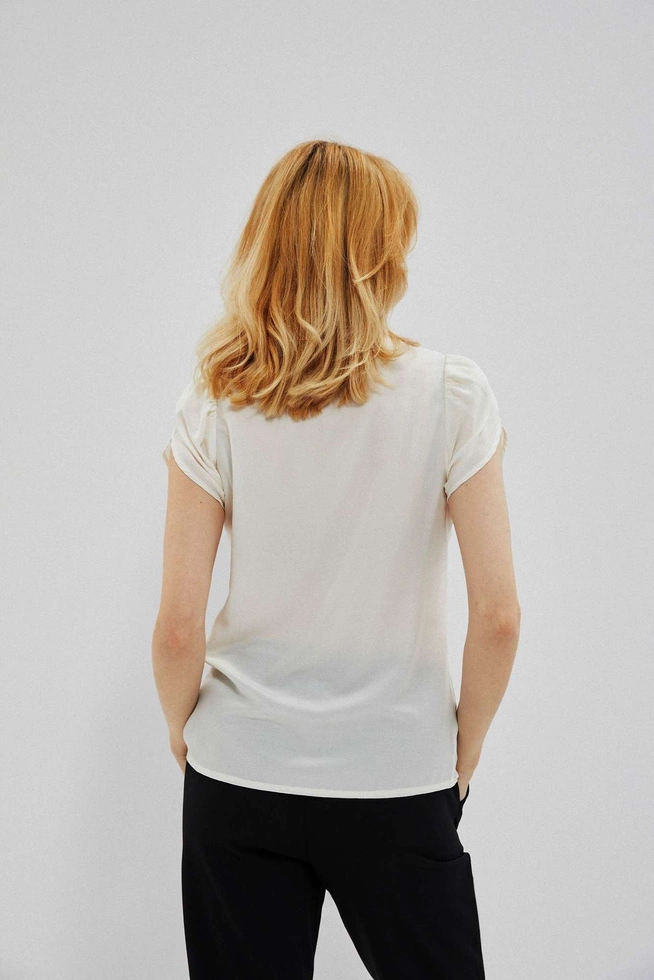 Bluzka koszulowa z bufkami perłowa