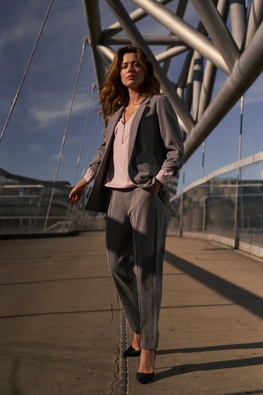 Spodnie cygaretki szare 