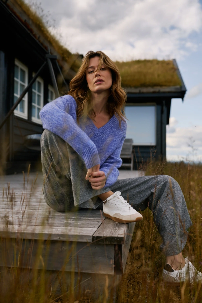 Bawełniane spodnie z szerokimi nogawkami szare