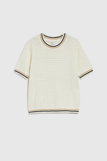 Ażurowy sweter ecru