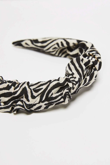 Opaska na włosy w zwierzęcy wzór czarna
