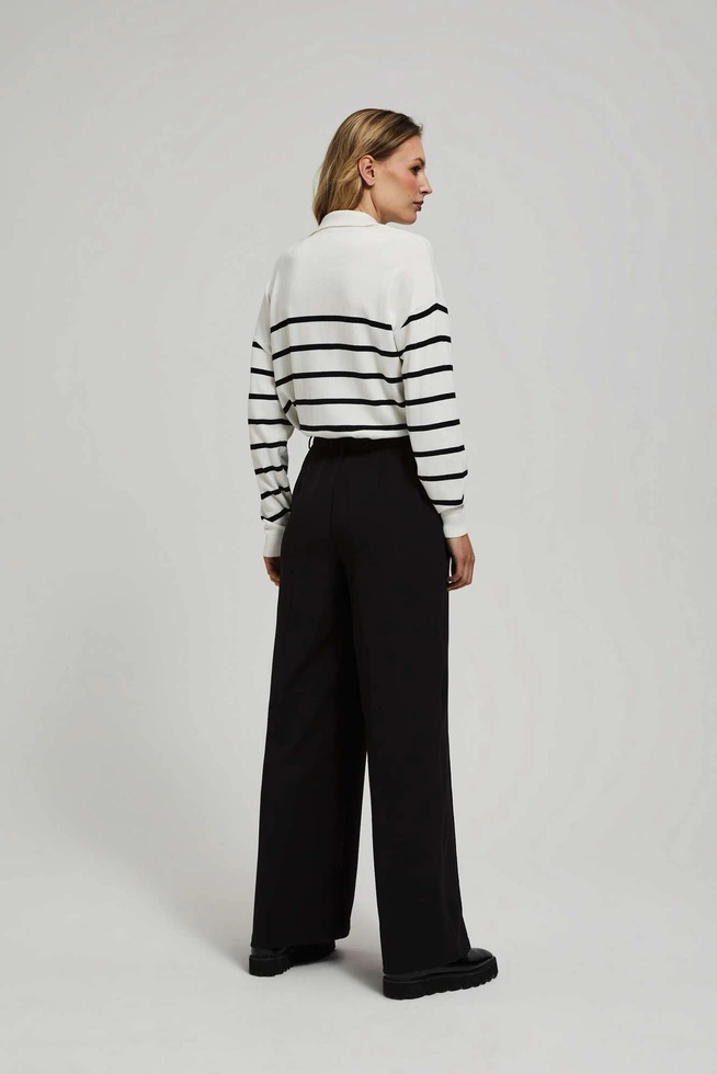 Spodnie w kant z szerokimi nogawkami i średnim stanem czarne