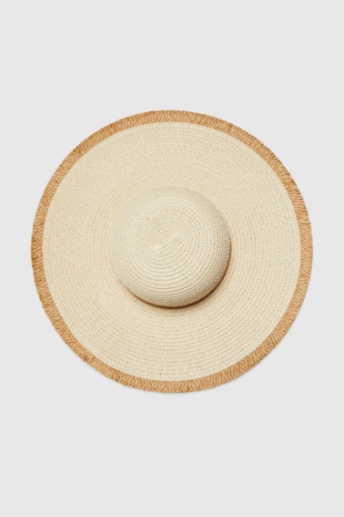 Plażowy kapelusz beżowy