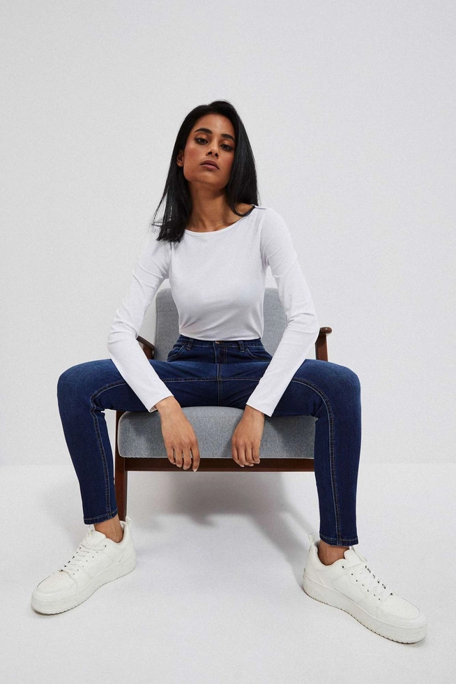 Jeansy push up z przetarciami na udach granatowe