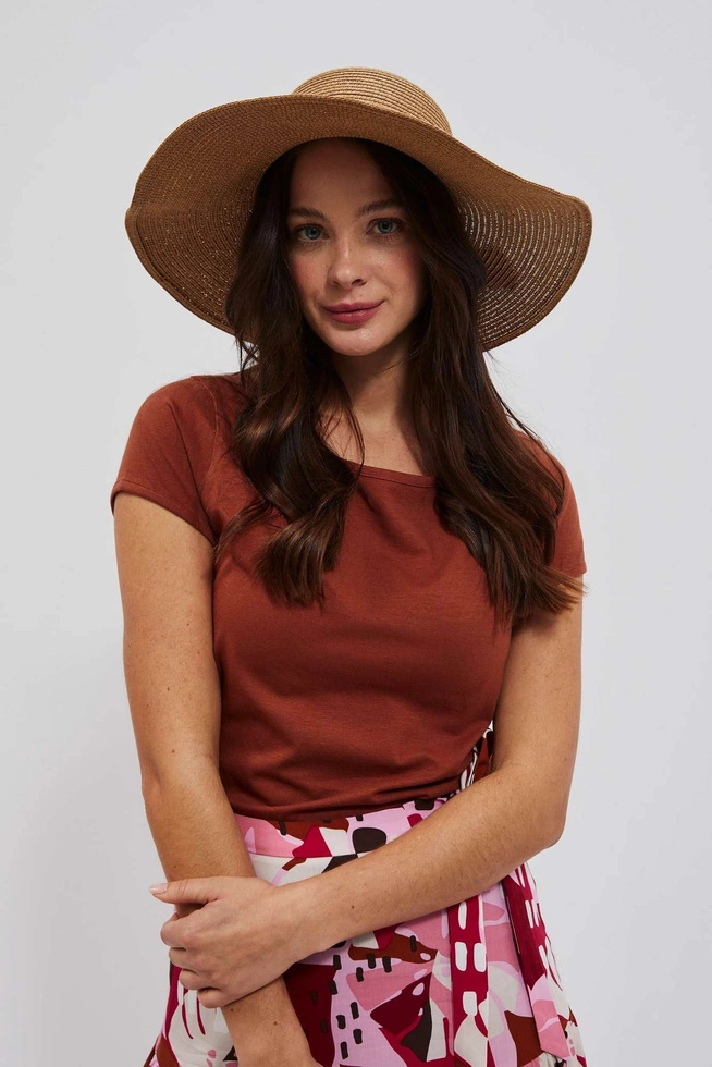 Kapelusz słomkowy z szerokim rondem i ozdobną wstążką beżowy