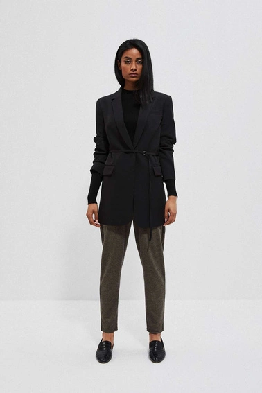 Jednorzędowa marynarka