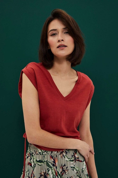 Bawełniana bluzka ze ściągaczem rubinowa