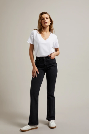 Gładkie jeansy bootcut czarne
