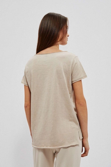 T-shirt oversize z kieszonką 