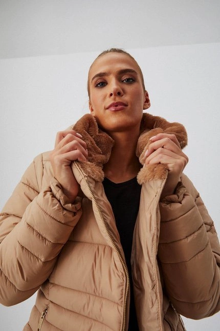 Pikowana kurtka z misiem