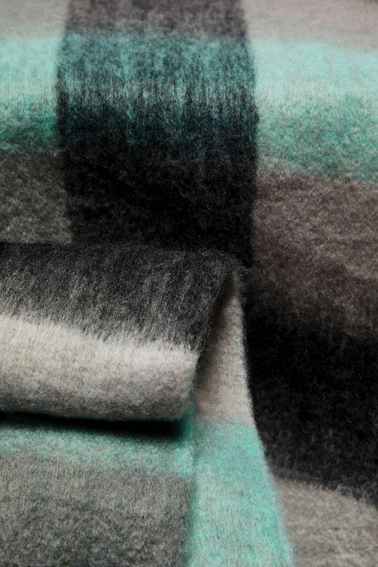 Wielokolorowy szal grafitowy