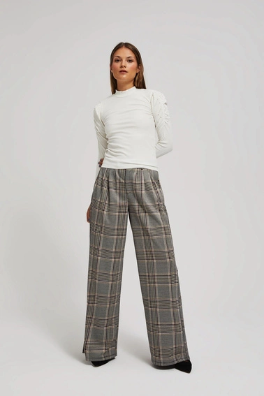 Bluzka z bufiastymi rękawami perłowa