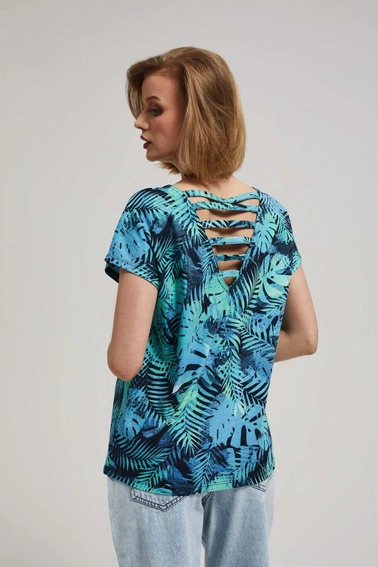 T-shirt z tropikalnym wzorem