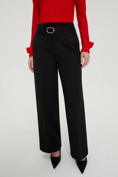 Spodnie w kant z paskiem czarne