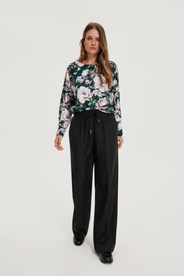 Spodnie z szerokimi nogawkami czarne