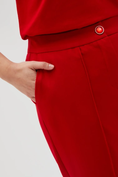 Spodnie z nogawkami w kant czerwone