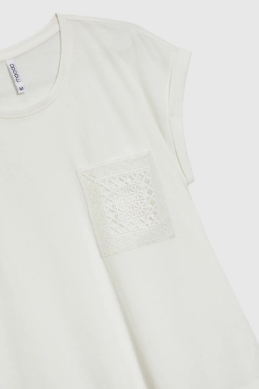 Bawełniany t-shirt z kieszonką biały