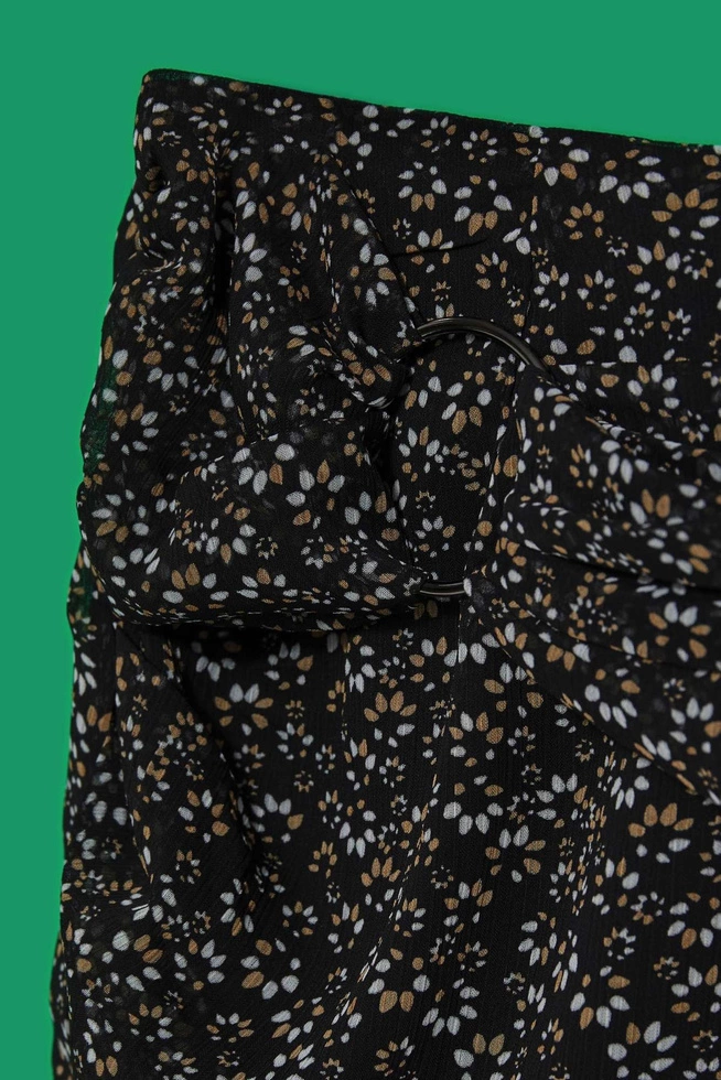 Szyfonowa spódniczka