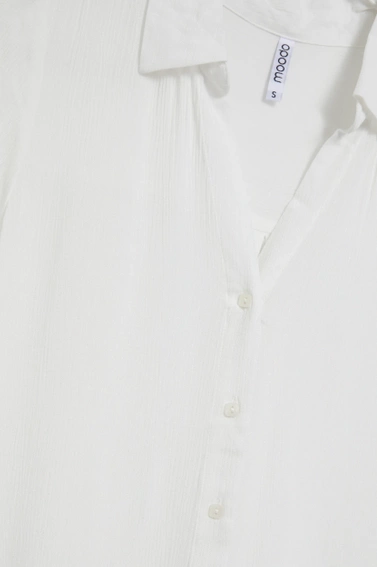 Koszula z kołnierzykiem biała