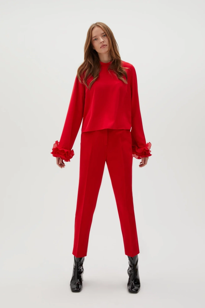 Spodnie w kant z prostymi nogawkami czerwone