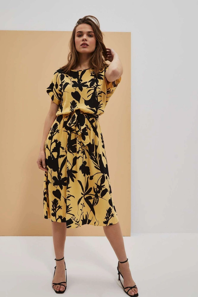 Wiskozowa sukienka z roślinnym wzorem