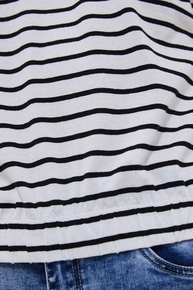 T-shirt w paski biało czarny