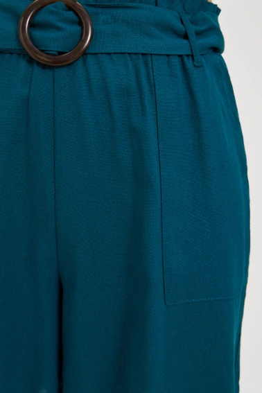 Bawełniano-lniane szorty zielone