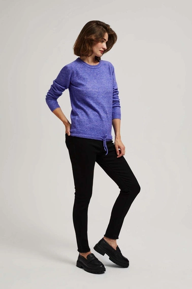 Sweter z wiązaniem fioletowy