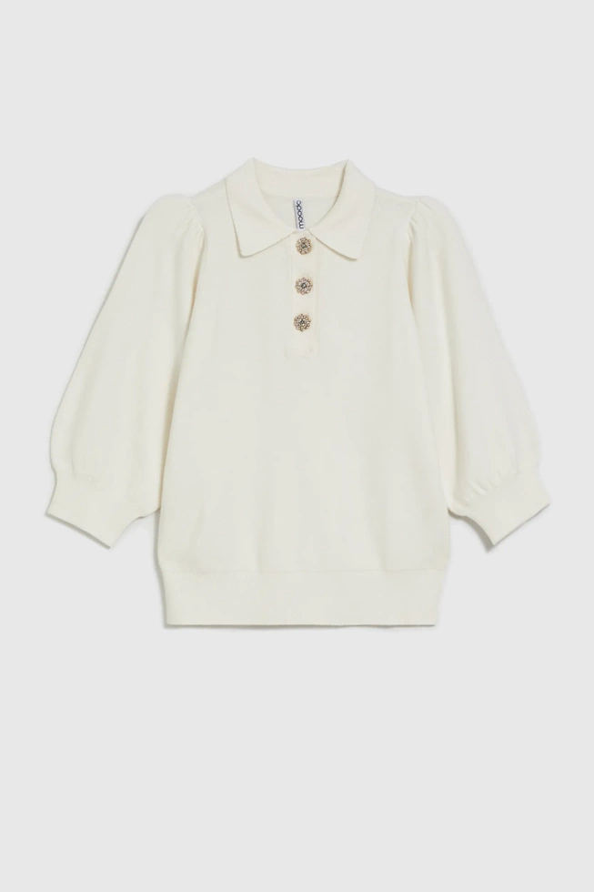 Sweter z krótkimi rękawami i ozdobnymi guzikami ecru