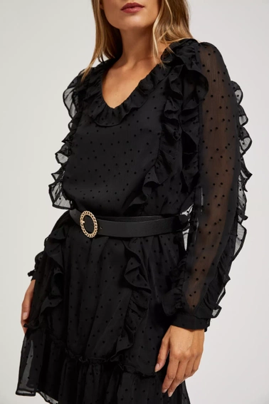 Sukienka z falbanami