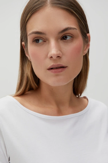 Dopasowany t-shirt biały 