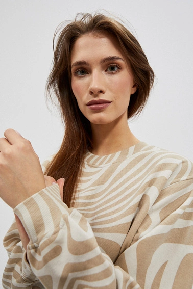 Dresowa sukienka z długim rękawem